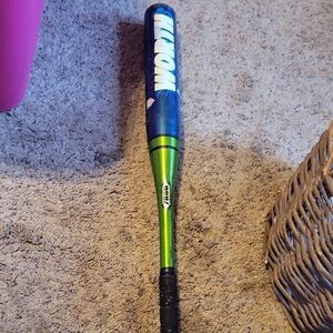 Worth Vibrant Blue and Green  Softball Bat 28 Inch